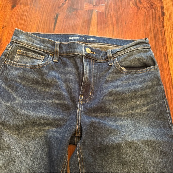 Old Navy Wow Boyfriend Straight Leg Jeans Size 10 - Picture 5 of 9